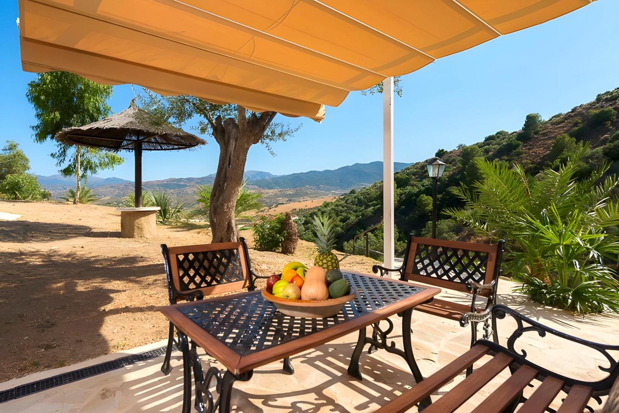 Private Detached Chalet With Own Jacuzzi Mi Dushi Tolox Exterior foto